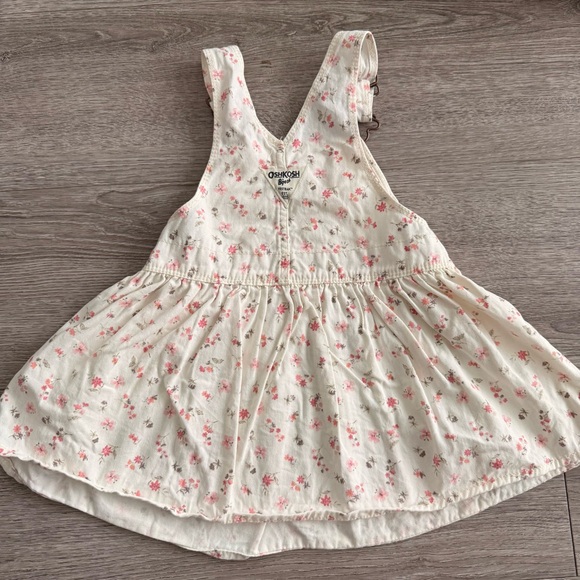 OshKosh B'gosh Floral Overall Dress size 2t - Picture 3 of 6